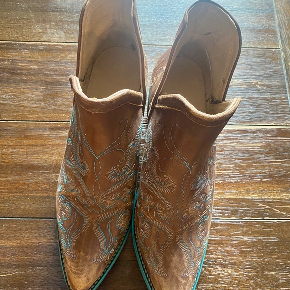 Corral Circle G Handcrafted Snip-toe Women’s Authentic Cowgirl Style Boot - Picture 3 of 11